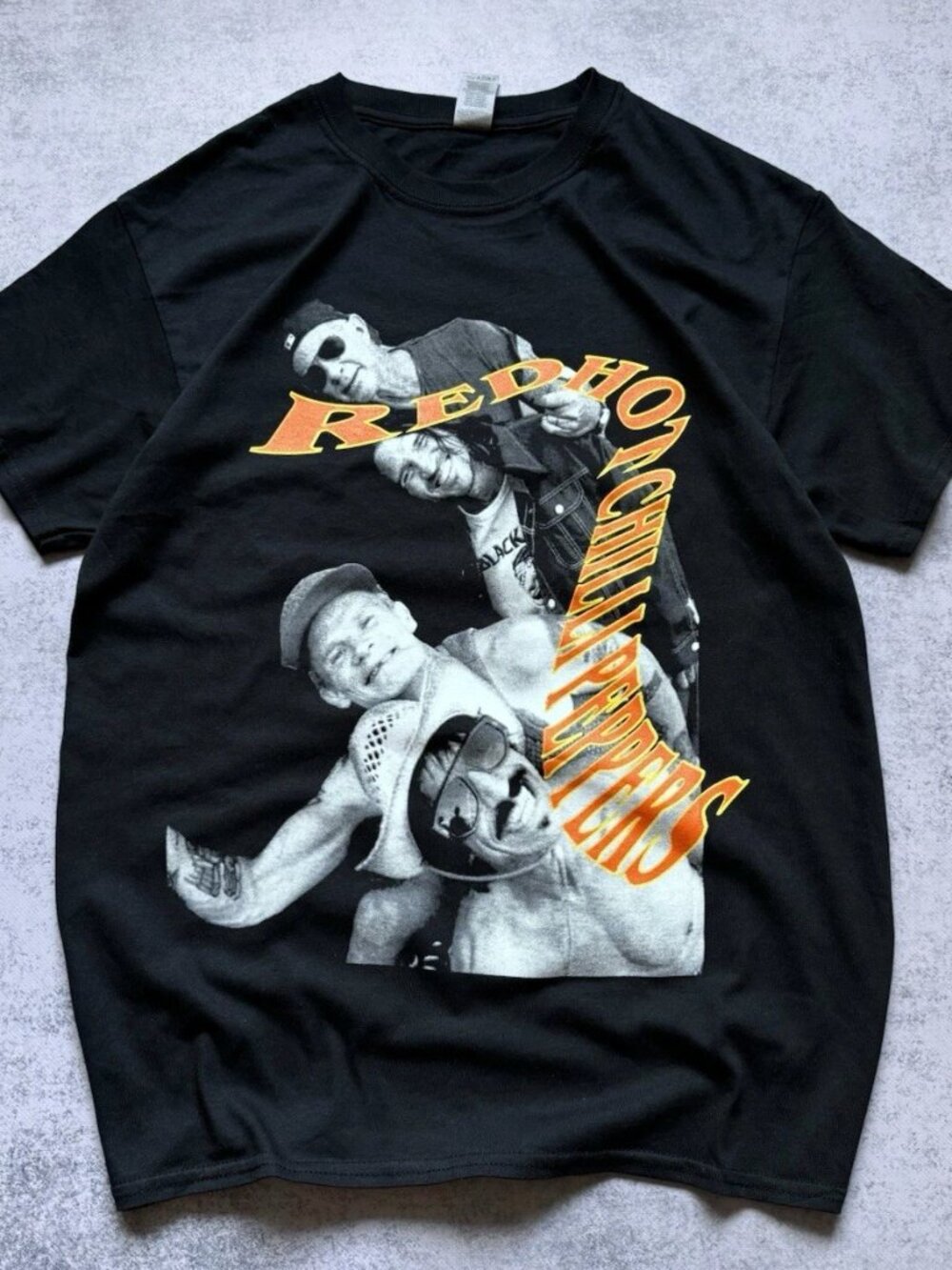 Red Hot Chili Peppers Unlimited Love World Tour Rock Band T-Shirt